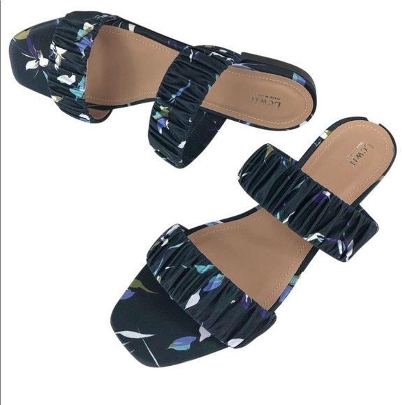 navy floral sandals